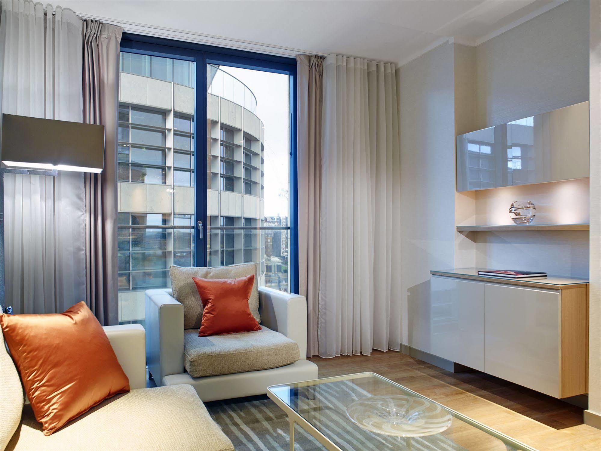 Hotel de apartamente Cheval Three Quays At The Tower Of