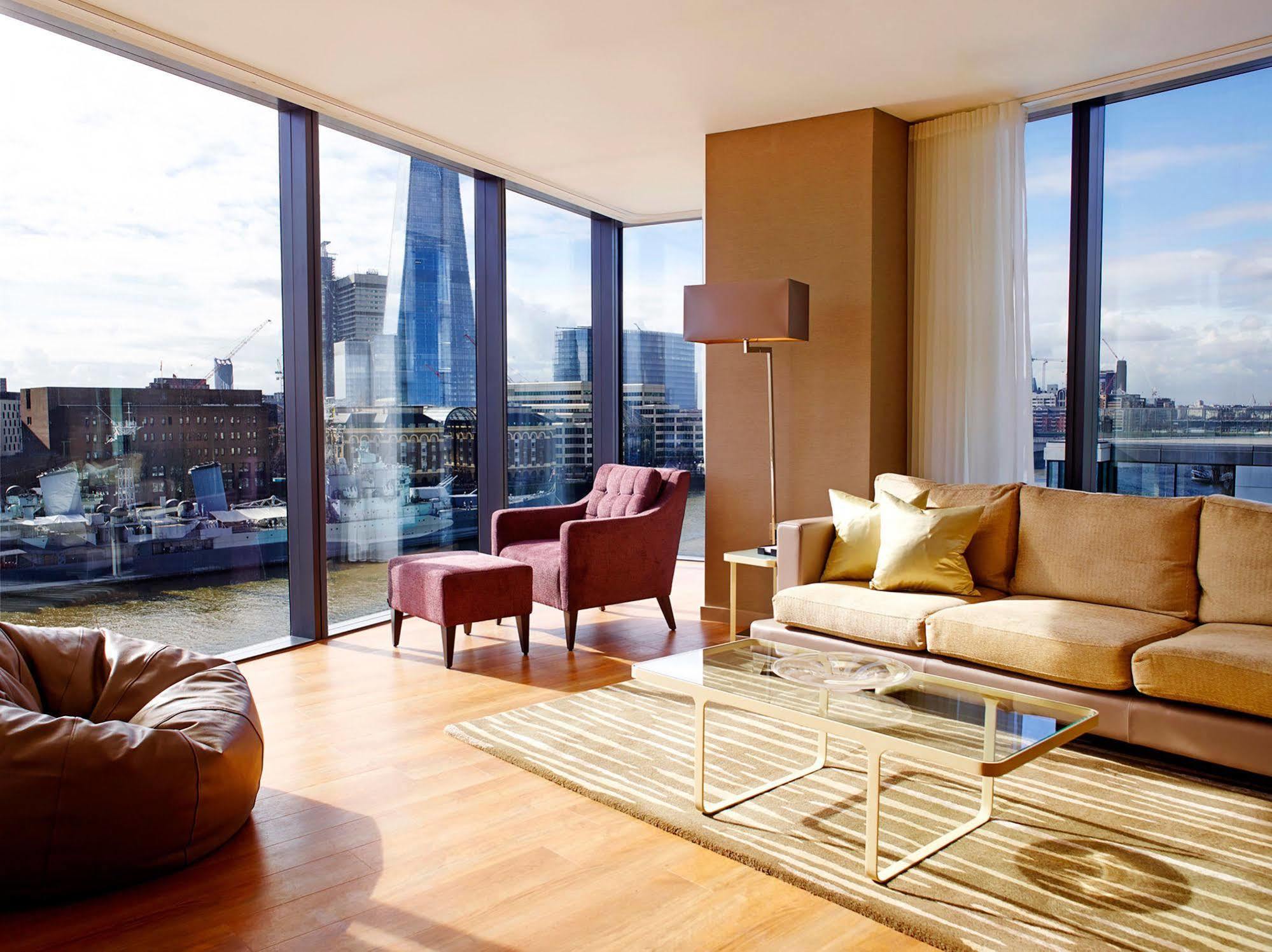 Hotel de apartamente Cheval Three Quays At The Tower Of